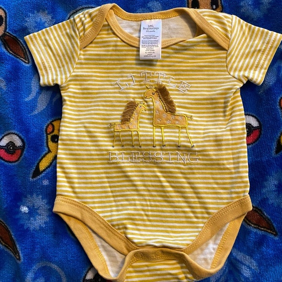 Soft Yellow Bodysuit with Stripes and Animal Design - Picture 1 of 4